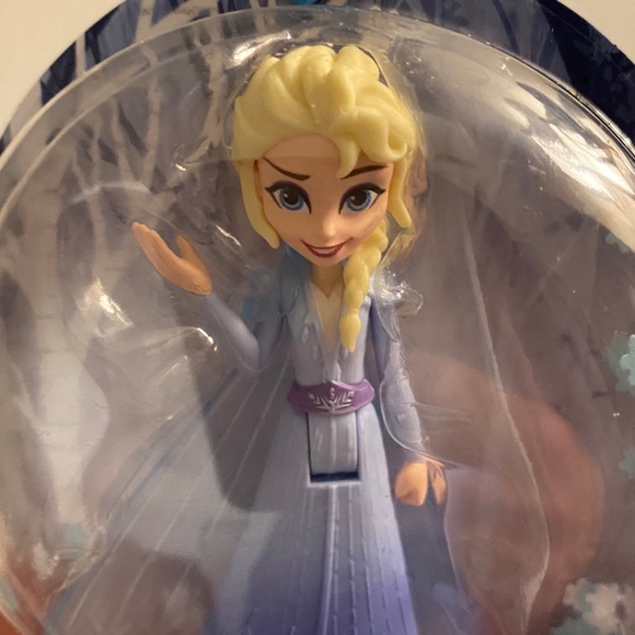 Disney & Hasbro | Toys | Disney Frozen Ii Elsa Figure Toy New With Tags ...